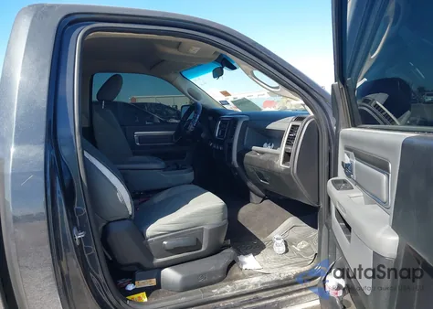 2014 Ram 1500 Express из США, поврежденный, VIN 3C6JR6AT8EG331277